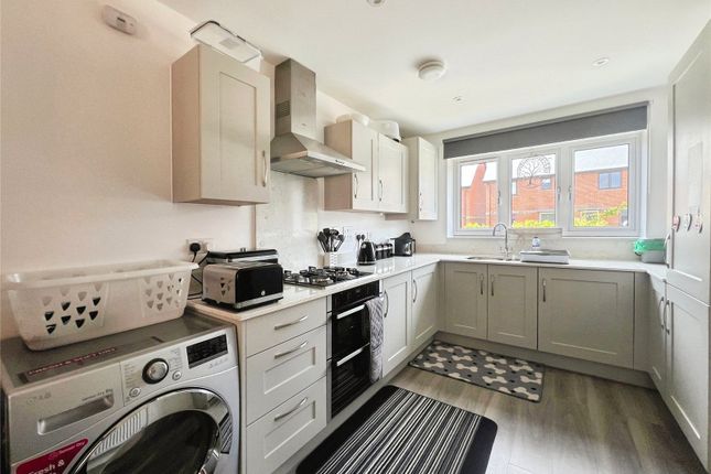 26, Bridle Road, Reading photo 3