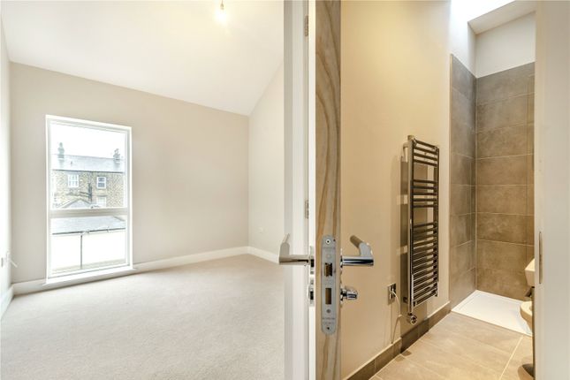 Flat for sale in Station Parade, Harrogate, North Yorkshire