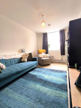 Flat 3, 11 Warrens Close, Wellingborough photo 3