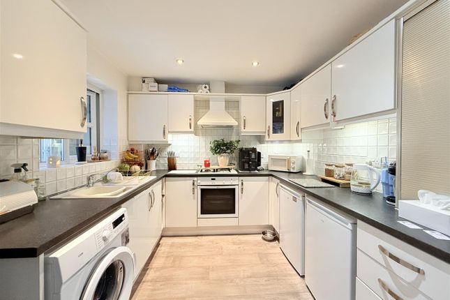 9, Consort Way, Manchester photo 2