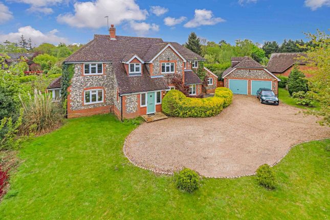 Thumbnail Detached house for sale in Harvest Hill, Wooburn Common