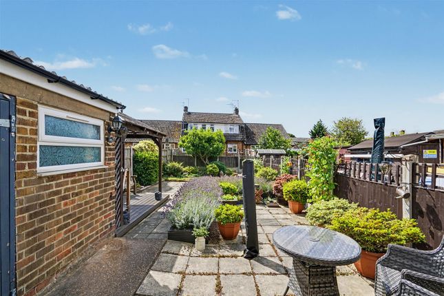 39, Rowsley Avenue, Nottingham photo 4