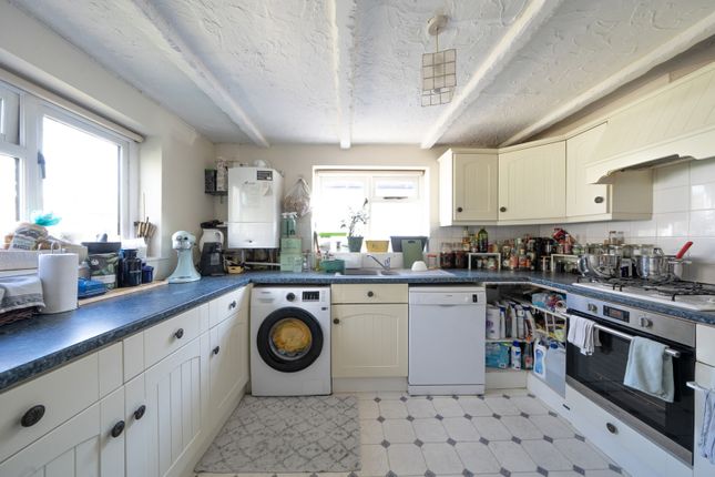 2 Savay Farm Garden Cottage,, Savay Lane, Denham photo 2
