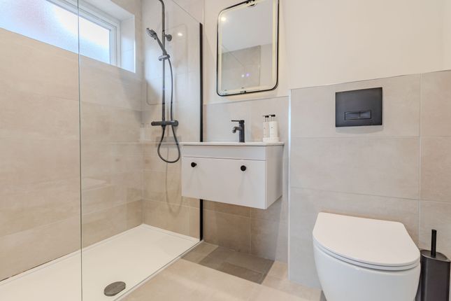 6 Nursery Close, Leicester photo 5