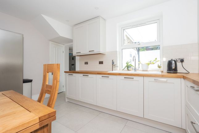 6, Stanley Road, Margate photo 4