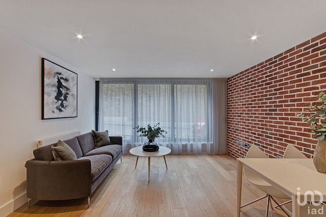 Thumbnail Flat for sale in Douro Street, London
