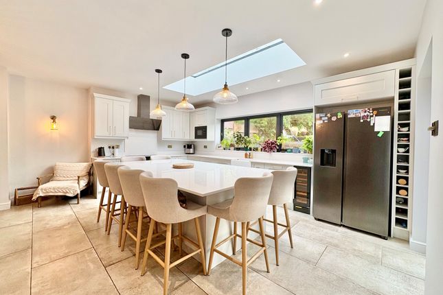 11, Thorncliffe Avenue, Darley Dale photo 3