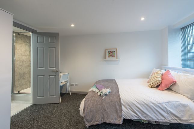Elmfield Close, Gravesend photo 5