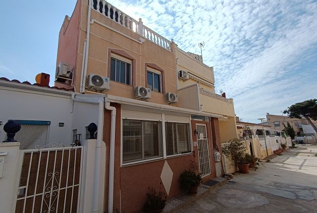 Terraced house for sale in Urbanización La Marina, San Fulgencio, Costa Blanca South, Costa Blanca, Valencia, Spain