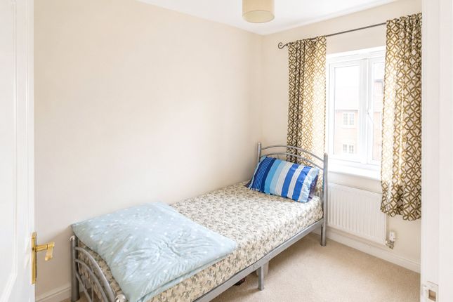 6, Blandamour Way, BRISTOL photo 5