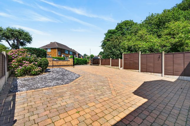 35, Coppice Drive, Heanor photo 4