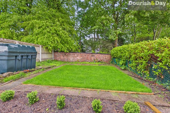 12 Kenrick Close, Crewe photo 4