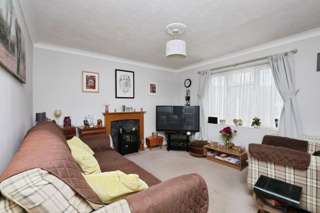 Flat 17,, Parkside, Heathfield photo 3