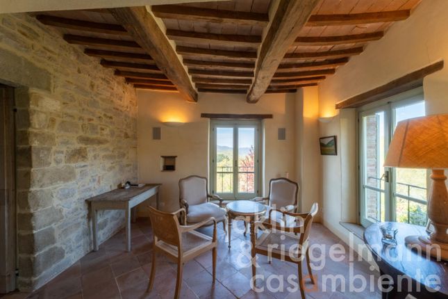 Country house for sale in Italy, Umbria, Perugia, Città di Castello