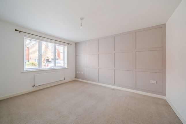 62, Whittle Road, Sleaford photo 3