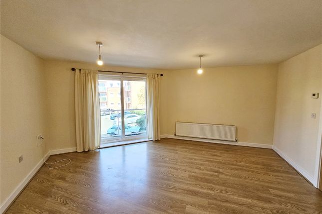 Flat 4, Tadworth Court, 16, Reynolds Avenue, Surrey photo 2