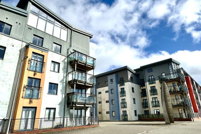 Flat for sale in St. Christophers Court, Marina, Swansea