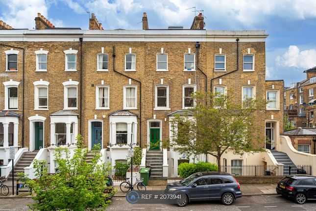 Flat to rent in Raised Ground Floor, London