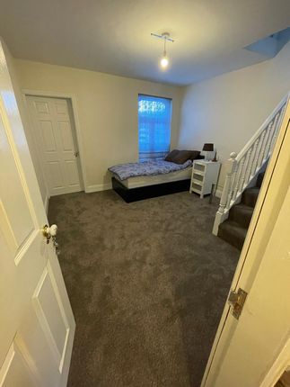 Terraced house to rent in Charles Road, Birmingham