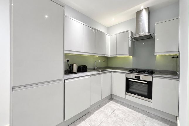 Apartment 10, Sefton Lodge, Clewer Hill Road, Windsor photo 2
