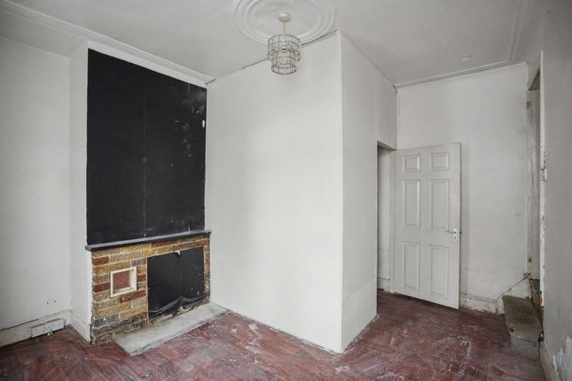 15, East Park Grove, Leeds photo 2