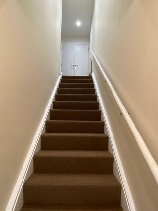 1b, Bentinck Street, Mansfield photo 3