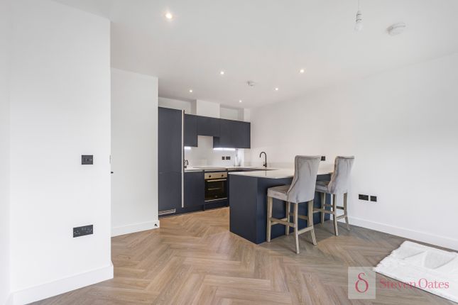 6, Page House, Hertford photo 4