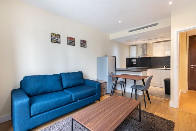 Flat to rent in South Wharf Road, Westcliffe Apartments, Paddington