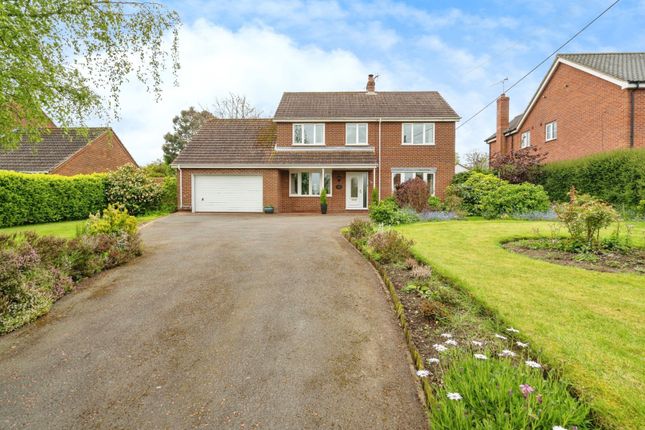 Thumbnail Detached house for sale in Mill Road, Dereham