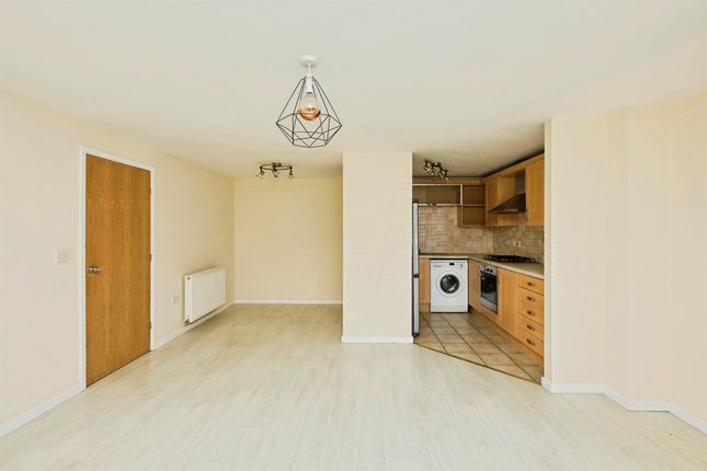 10, Wyllie Mews, Burton-On-Trent photo 4