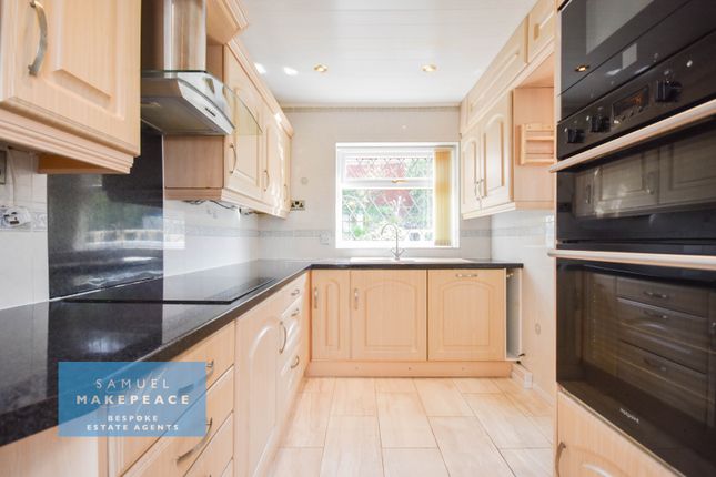 31 Greenside Avenue, Stockton Brook, Stoke-on-Trent photo 2