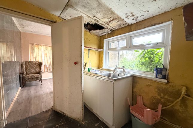 The Bungalow, Mountain Ash photo 4