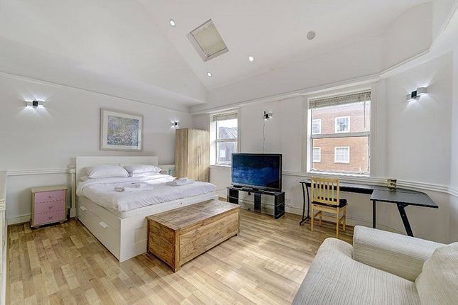 Flat 3, 22A, Devonshire Street, London photo 2