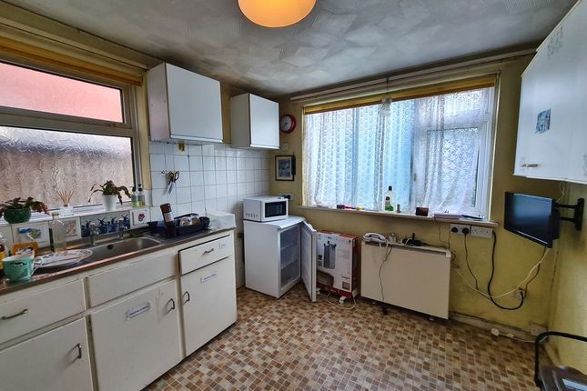 26, Eling Lane, Southampton photo 3