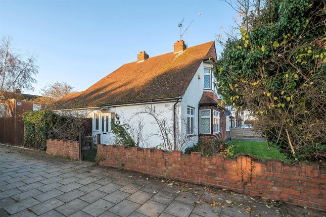 Cannon Lane, Pinner HA5, 3 bedroom semidetached house for sale