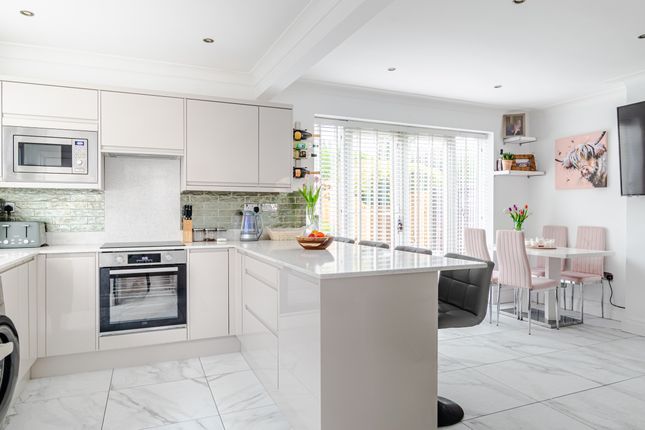 52, Kedleston Road, Leeds photo 2