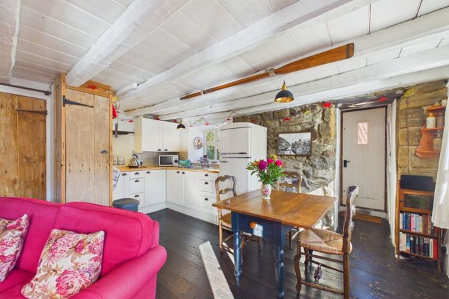 Lifeboat Cottage, 3 Northside, Saltburn-by-the-Sea photo 3