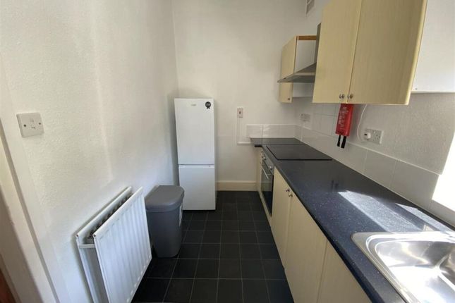 Flat B, 51 Albany Road, Coventry photo 3