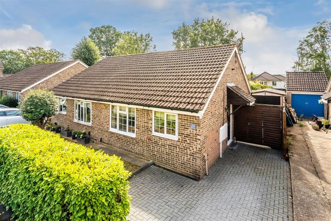 2-bed semi-detached on 20, Parr Close, Leatherhead, £409,950