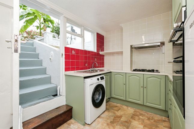 Kensington Place, Brighton photo 4