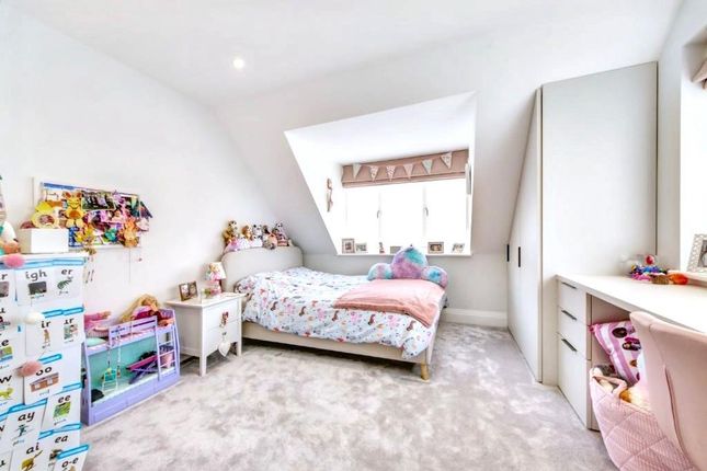 Bedroom Three.Jpg