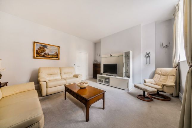 Flat 5 Wormestall Grange,, Enborne Road, Newbury photo 4