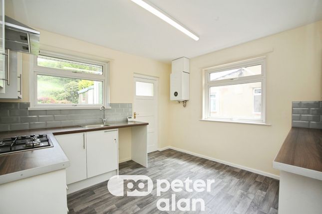 100, Risca Road, Newport photo 2