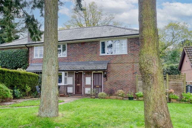 End terrace house for sale in Spinney Mews, Headless Cross, Redditch