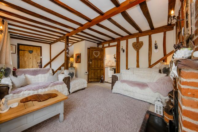 Jasmine Cottage, Chapel End Way, Halstead photo 4