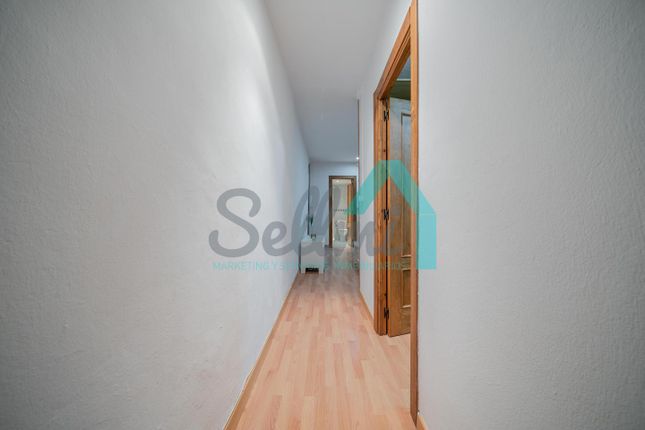 Apartment for sale in Calle Del Sol 33300, Villaviciosa, Asturias