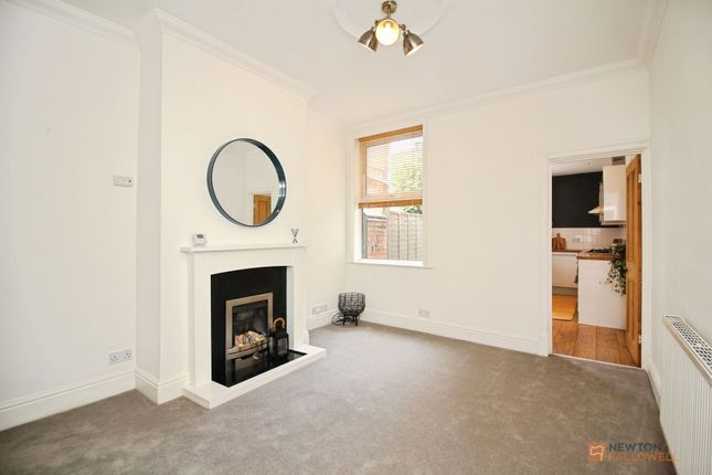 13 Wilmington Road, Leicester photo 4