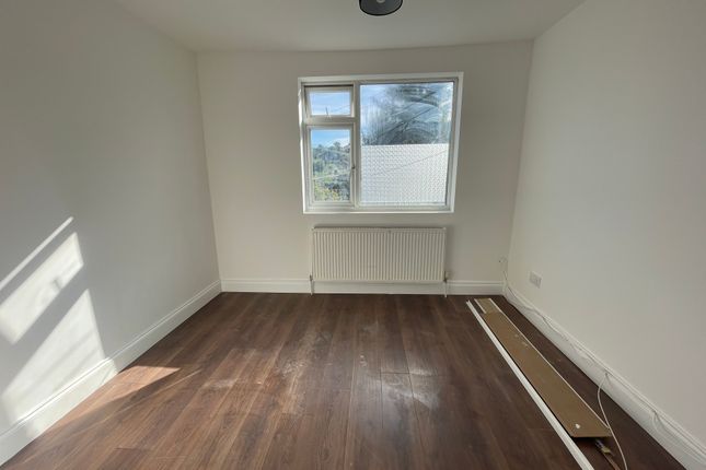 799A, Dunstable Road, Luton photo 4