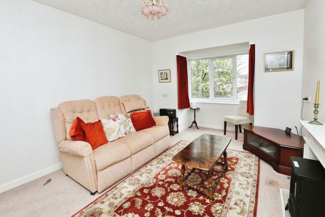 Flat for sale in Tudor Court, Liverpool