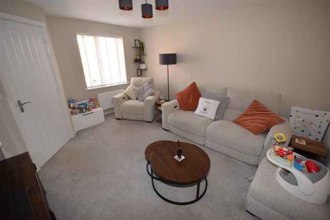 3, Ogilvie Avenue, Northampton photo 4